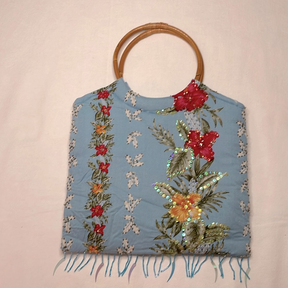 Vintage purse handmade in Indonesia.